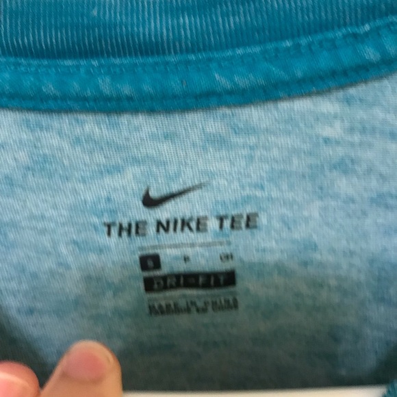 Blue Nike Tee - Picture 3 of 3